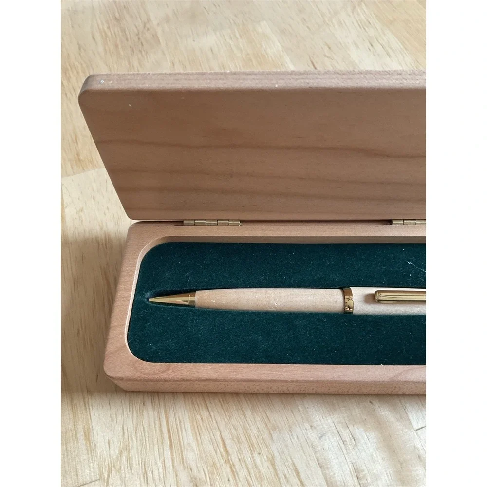 Colorado Mountain Souvenir Wooden Ballpoint‎ Pen and Engraved Wood Case Set